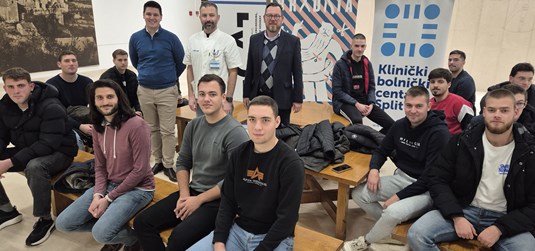 Dostupno i korisno – pregledani studenti i nastavnici UNIST-a